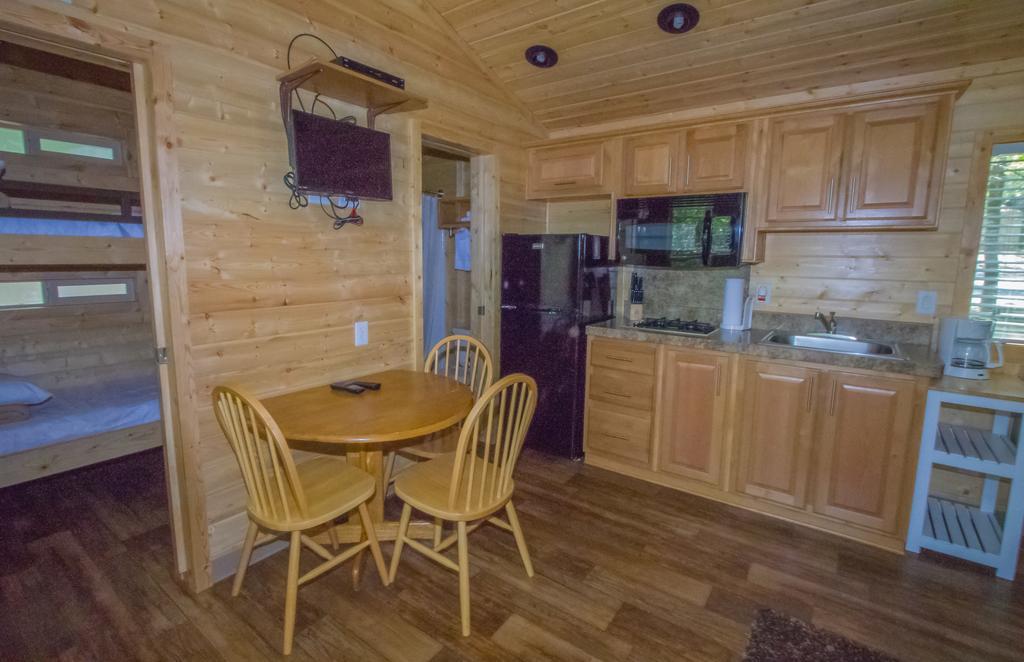 Lake Of The Springs Camping Resort Cottage 3 Oregon House Chambre photo